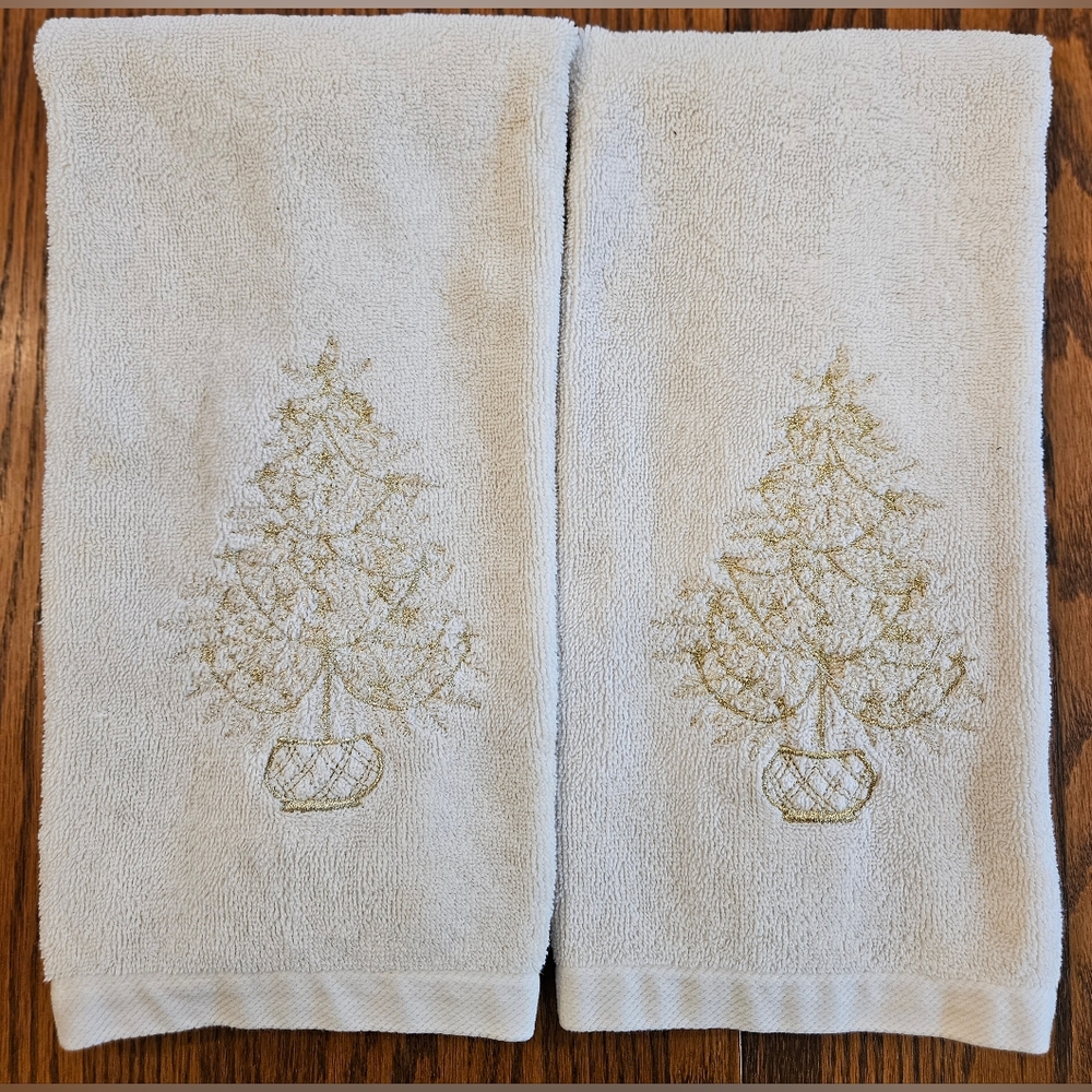 Christmas Tree Ivory Gold Bathroom Hand Towels 100% Cotton, set of 2